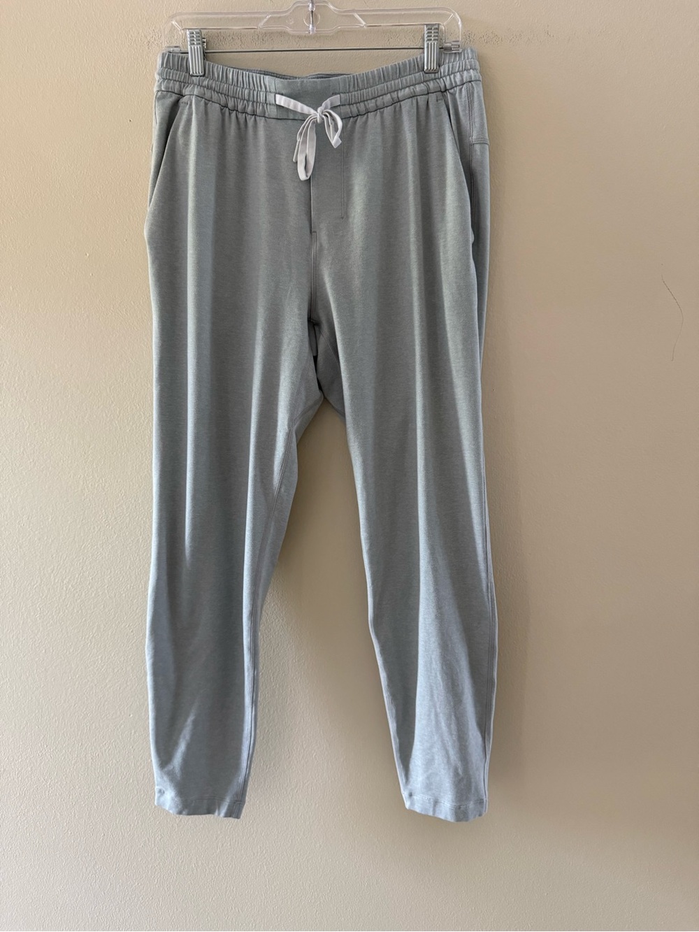 lululemon athletica Men's Heather Light Gray City Sweat Joggers with Drawstring